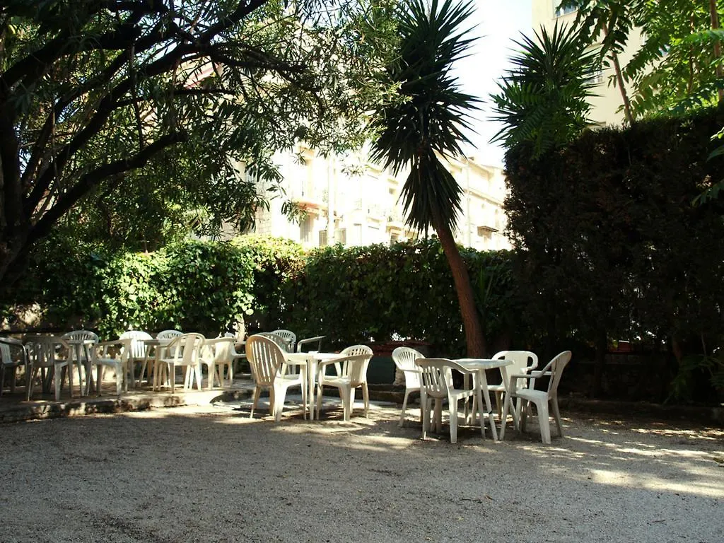 Hotel Belle Meuniere Niza Francia