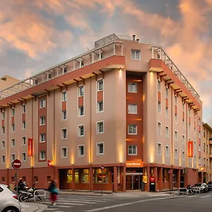 Easyhotel Old Town Niza